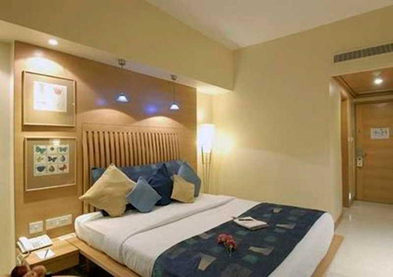 Treebo Regency - Bund Garden, Dhole Patil Road Hotel Pune Exterior photo